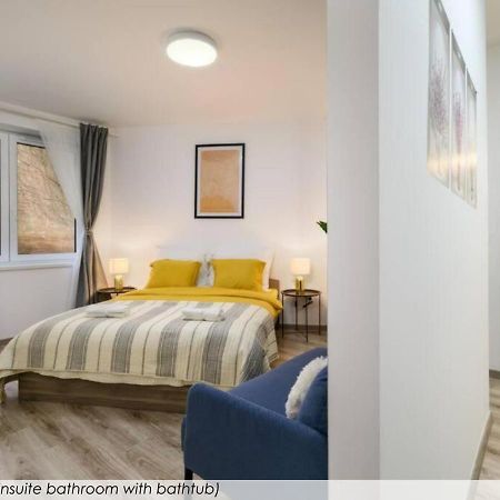 B101 - Liberty Bridge Lovely Home With Free Parking Budapest Esterno foto
